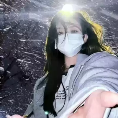 祖彤霞